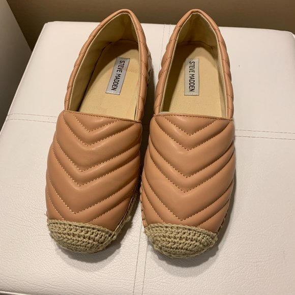 Steve Madden Winnow Quilted Espadrille Flats, Blush, Size 8 - Picture 2 of 7